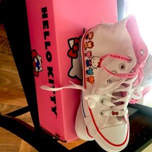 Converse Sanrio women’s size 6 high tops for sale